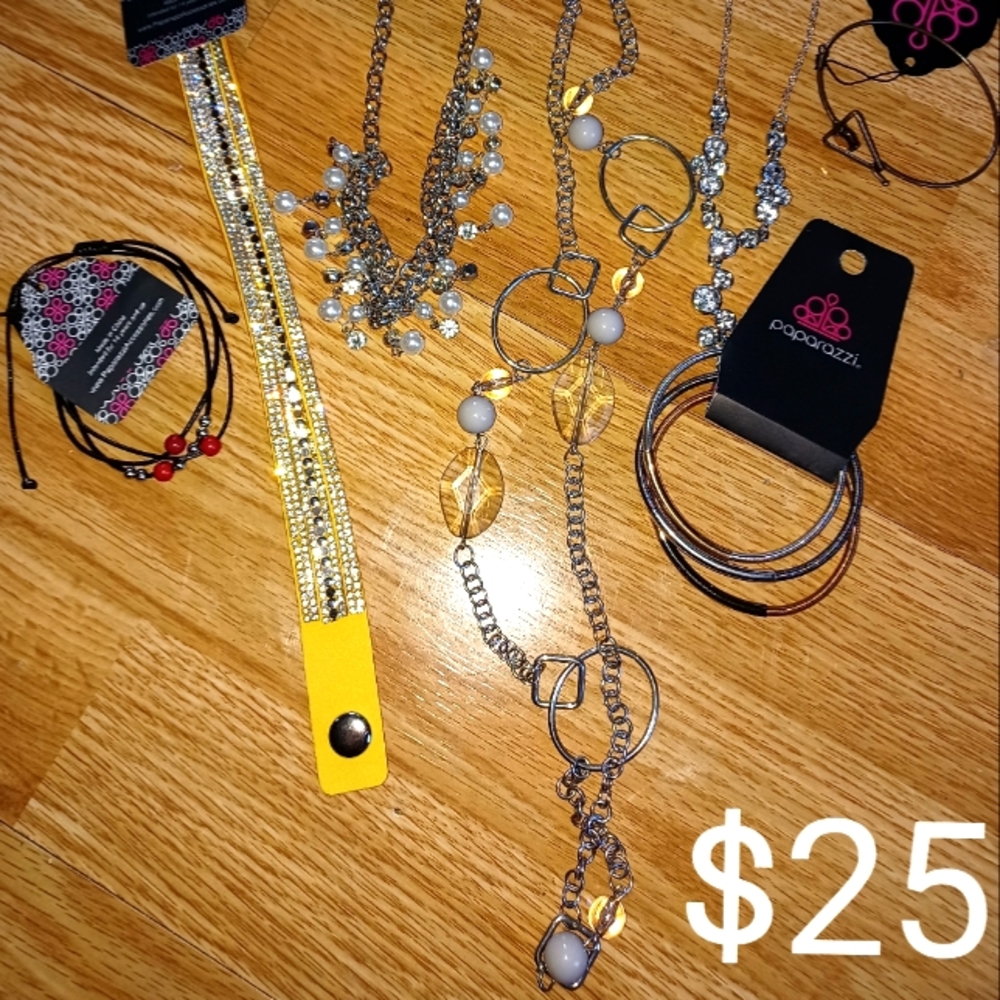 Paparazzi Jewelry Bundle